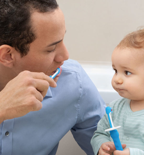 Tips & Advice On How To Brush Baby’s Teeth