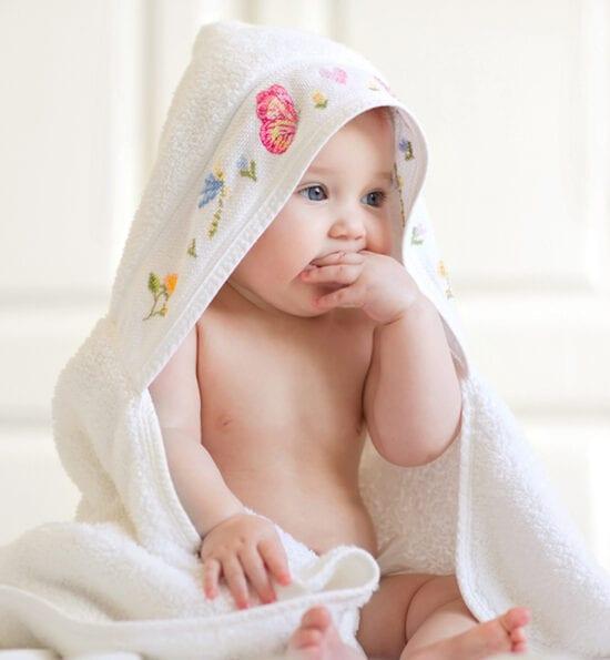 Baby Massage & Relaxation to Help Colic